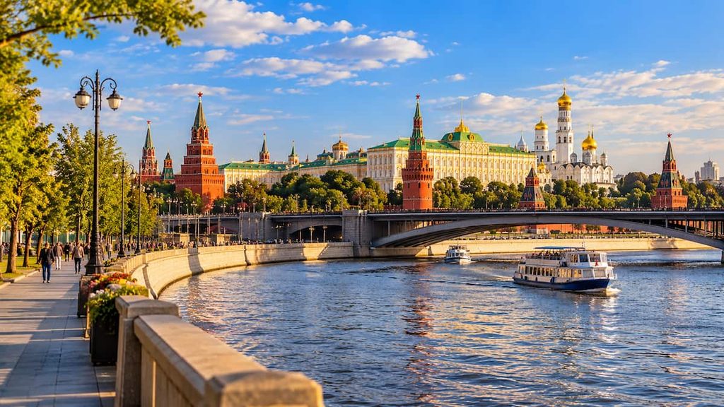 naberezhnye moskvy Самые интересные набережные Москвы для прогулок, отдыха и красивых видов на город.